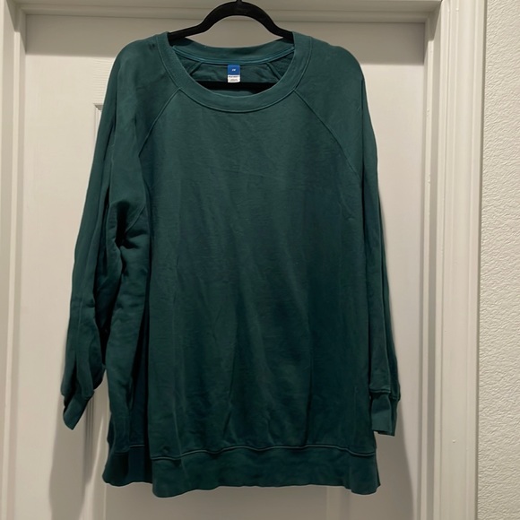 Old Navy Tops - Green Old Navy Crewneck fleece